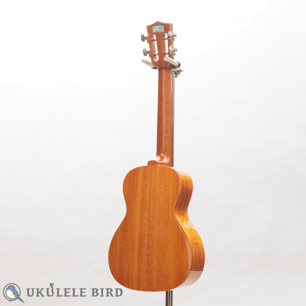 Uma UK-20 ST | Ukulelebird