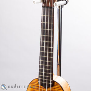 da h（ダ・アッカ）ukulele concert 14f pineapple koa maple