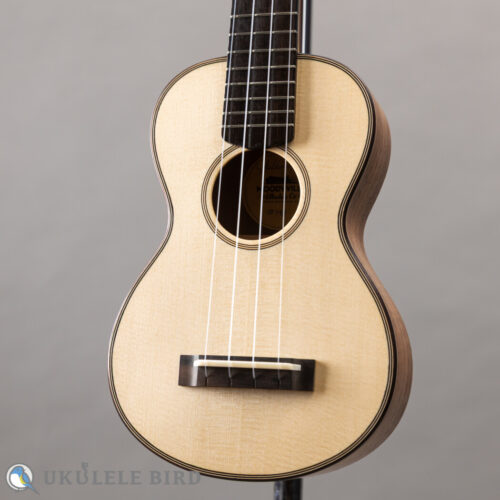 Moodyville Soprano Spruce/Walnut