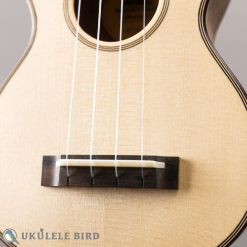 Moodyville Soprano Spruce/Walnut